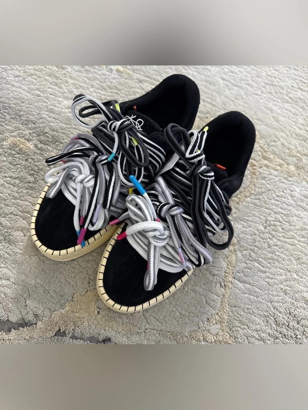 Anta Kai 1 Style Hela Roots Black DS Size Men 7 Women 8.5